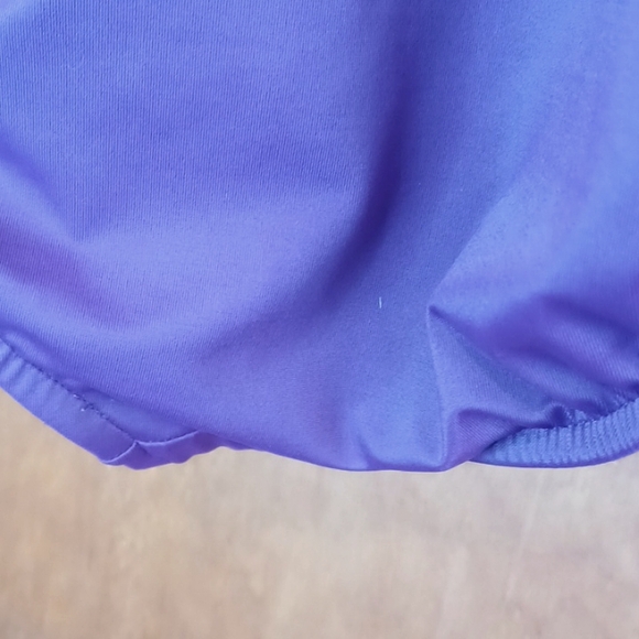 Purple 1 Pc. Swimuit.  Shirred In Front.  V-neck.  Adj.straps.Sz.12.  EUC! - Picture 3 of 10